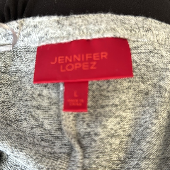 Women's size large keyhole lightweight sweater by Jennifer Lopez - Picture 4 of 7